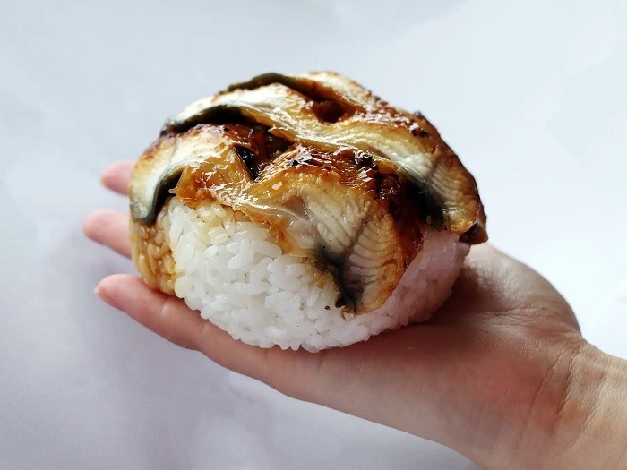 角上魚類が新商品「うなぎおにぎり」発売　土用の丑の日前に夏バテ対策商品