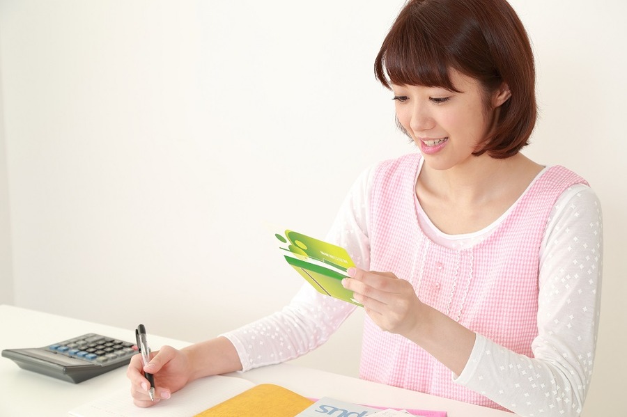 「国民年金の口座振替」に潜む落とし穴。節税効果がなくなり逆に損をすることもあります。