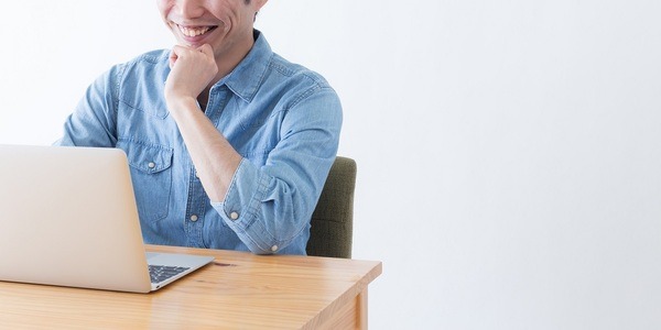 政府は「副業」を推進するも…　立ちはだかる「社会保険や税の問題」