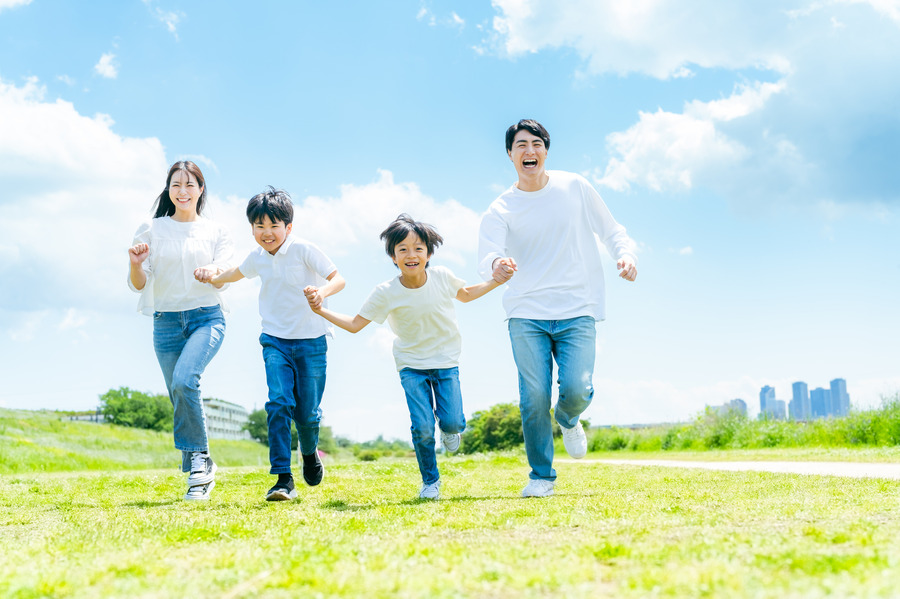 年金も教育も。私たちの生活を支える