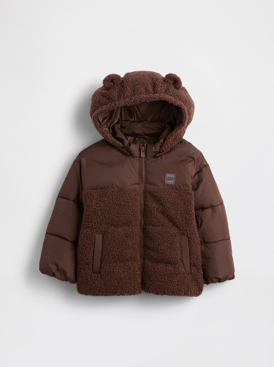 GAPのブラックフライデー！最大50%オフ&総額1,000万円分のギフトカード配布