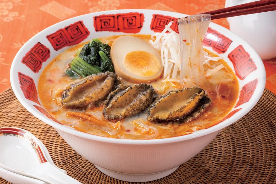 【ガスト・バーミヤン】年末感謝祭クーポンで33%OFF＆角ハイボールやレモンサワーは半額