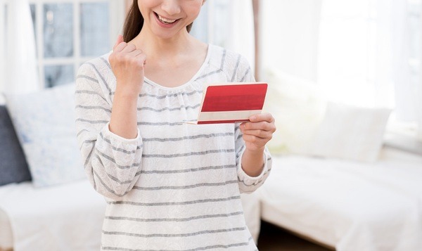 ハンドメイドにベルマーク、蛇の抜け殻まで売ってる「メルカリ」の上手な使い方と落とし穴。