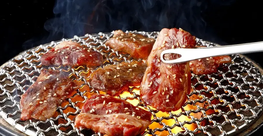 焼肉の和民「春の学割食べホ」3,000円で焼肉・デザート・ソフドリが食べ飲み放題