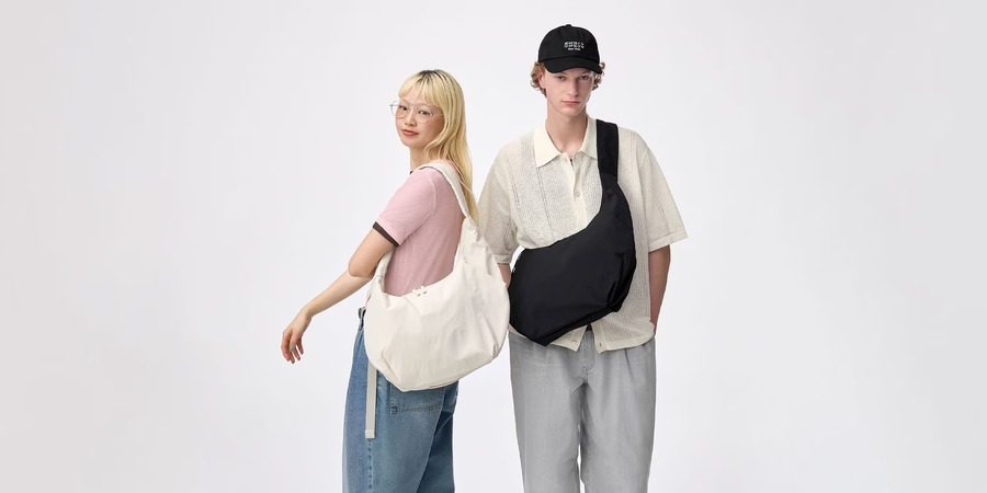 【GU】4月9日までのSALE情報｜ソフトシアークルーネックT790円＆キッズデニム1,290円など期間限定で特別価格に