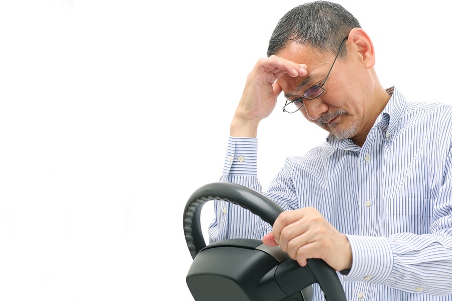 GWに免許がゴールドからブルーになった私。自動車保険料への影響も考えさらにブルー…
