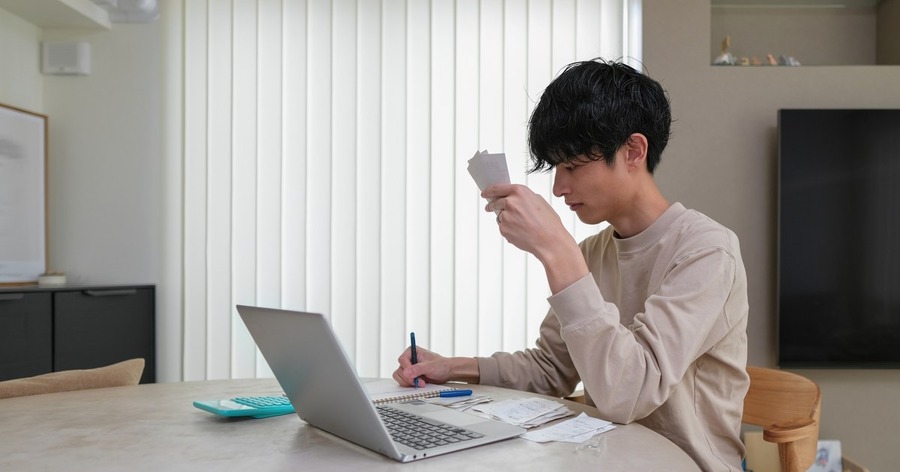 「7月は納税に泣く」フリーランスへ。何を・いつ・どの順で納めるか