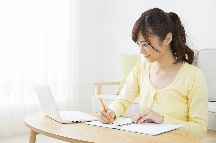 1年以内に独学でFP2級合格を目指す！　参考書より過去問を繰り返し解くのが効果的