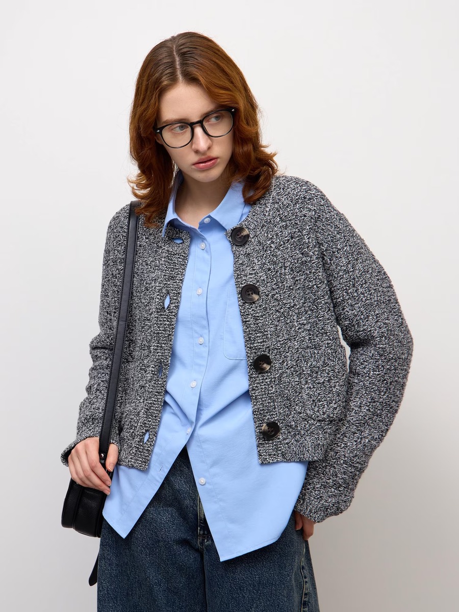 【GU】10/8までのSALE情報｜カーディガン1,990円・スウェットT1,290円など秋服が最大1,000円お得
