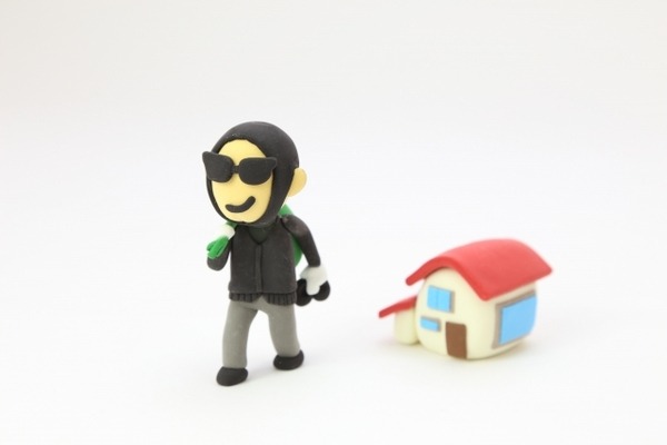 空き巣などの盗難損失が発生したときは確定申告をすれば税金を減額できるのか？