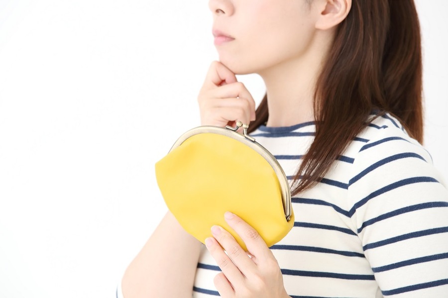 1年前に知識ゼロの主婦が始めた株投資。チャートを読めるとは言い難いが、株全体の評価損益＋20%前後という結果です。