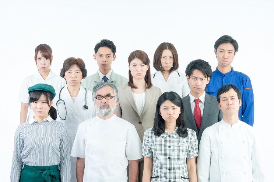 わかりやすい年金額の減額は、選挙で負ける。選挙に勝つための言葉にダマされない。