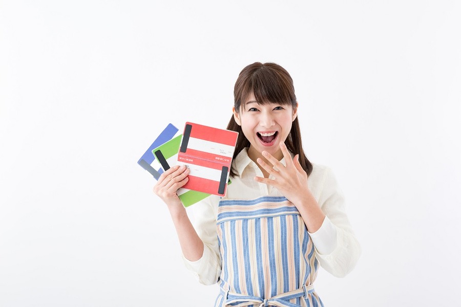 銀行口座は最低5つ持ちなさい！　無駄づかいが減り、貯金も増える、家計簿いらずの「銀行口座分け術」を伝授。