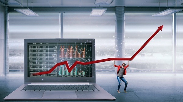 米国市場は大型株も成長株　「アップル株」は中長期的な株価成長が期待できる