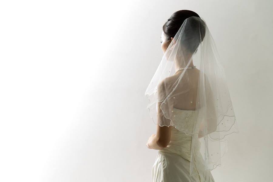 【読者（65歳）の質問に回答】妻（30歳）が外国人で海外在住であっても、加給年金を受給できますか？