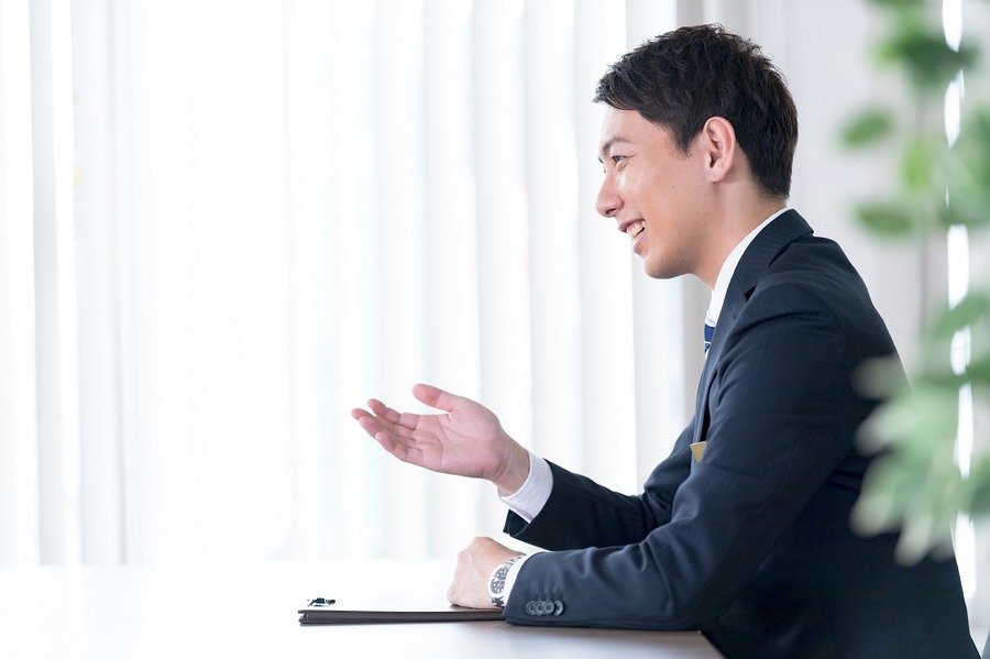もしも投資に迷ったら？　IFAに頼るメリットと注意点