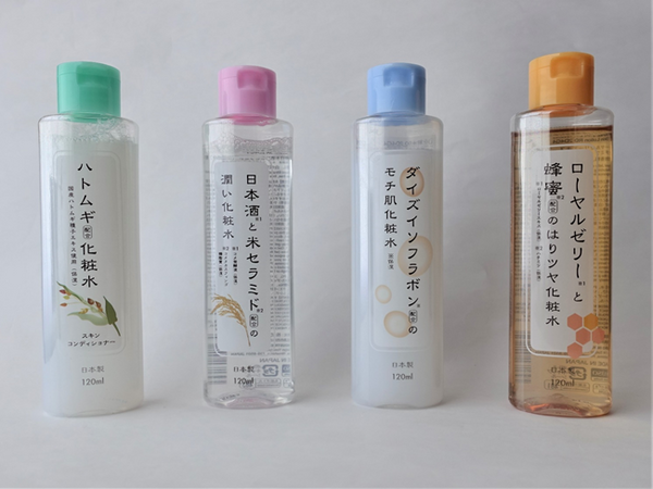 100均「ザ・ダイソー」の化粧水ってどうなの？　4種類を実際に使い比べました