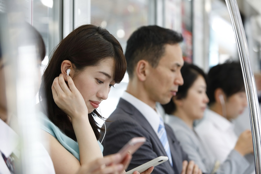 「NHKラジオ英会話」が進化してコスパ最強　毎月500円で講座種類も多数、スマホでも学べる