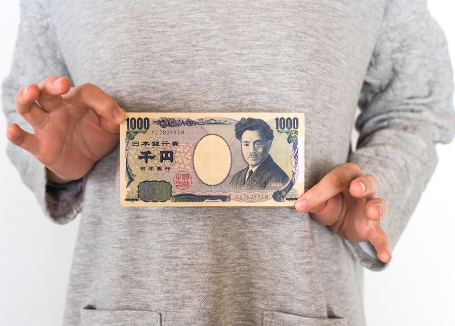 服の予算は1着千円　プチプラコーデマニアである筆者愛用の「GU」で冬の全身コーデを紹介します。