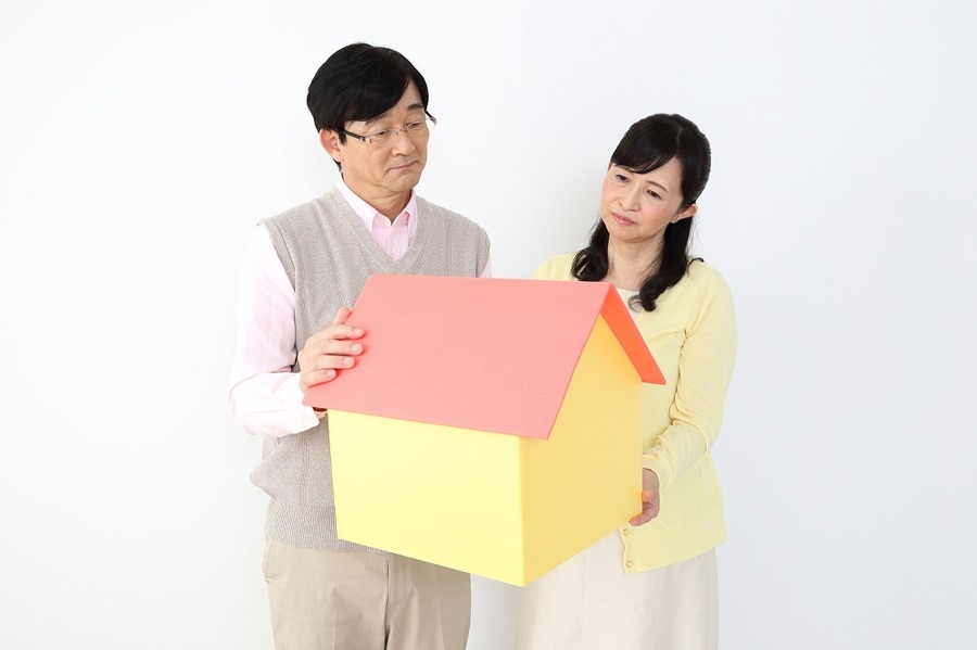 年金と退職金が減り、平均寿命が延びると、住宅ローンが老後を脅かす。今から対策を考えましょう。