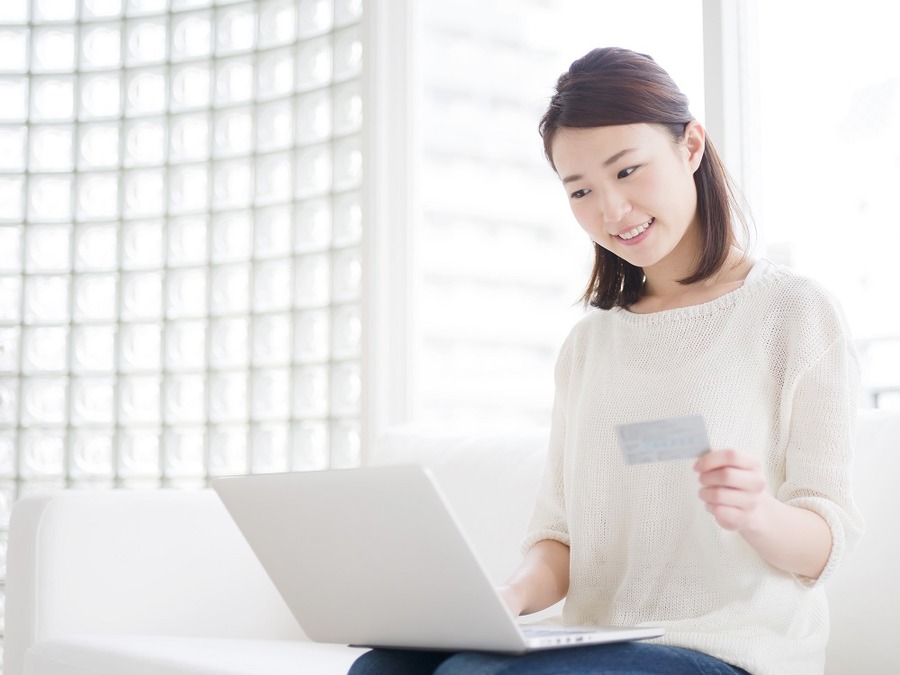 「楽天スーパーポイント」を年間約8万ポイントためた筆者が教える楽天カードの使い方3つ