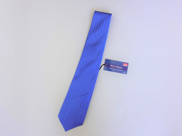 ダイソーの「100円ネクタイ」は3秒に1本売れている　なかでもおススメはこれ