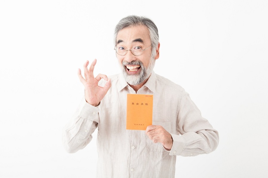 【年金受給者の確定申告】申告義務のある人、義務はないけど申告した方が得な人、注意点もあわせてご紹介