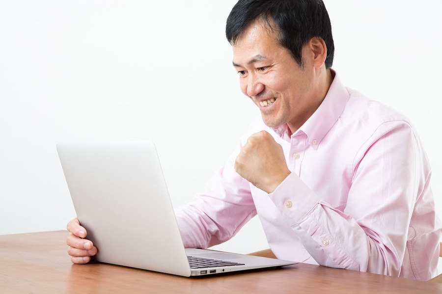 記帳が苦手だから「青色申告（65万円控除）」を諦めるのはもったいない。「簡易な青色申告」や「現金主義の青色申告」を検討しましょう。