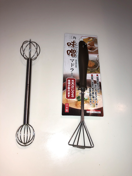 いざ、実験！　どちらが使いやすい？「100円」VS「1000円」の味噌マドラー
