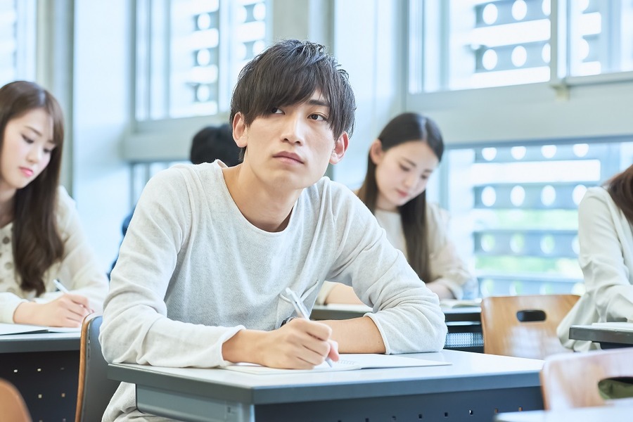 大学は4年で卒業
