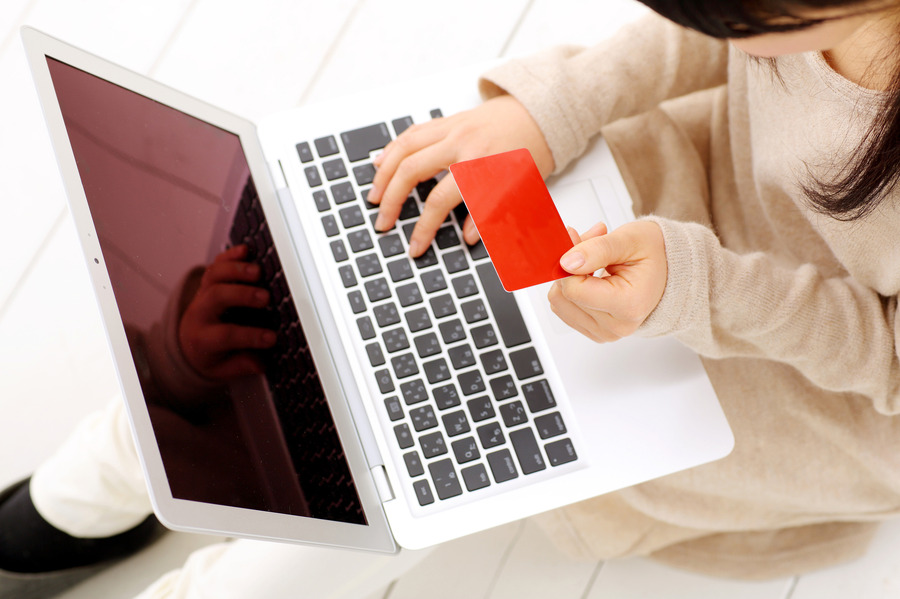 クレジットカードを使うなら利用履歴をこまめにチェック
