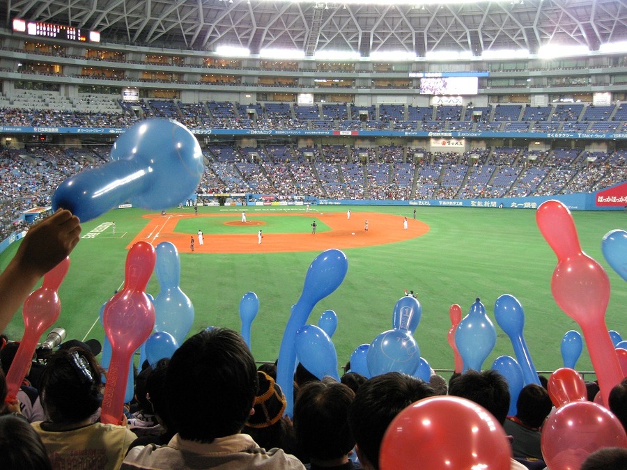 株主優待で野球観戦
