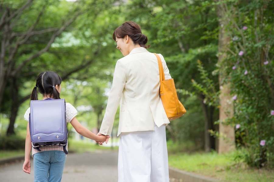 学校や幼稚園、預け先の近くで仕事を探してみる