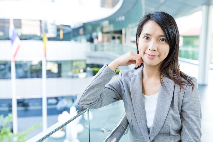 30代の中国人女性