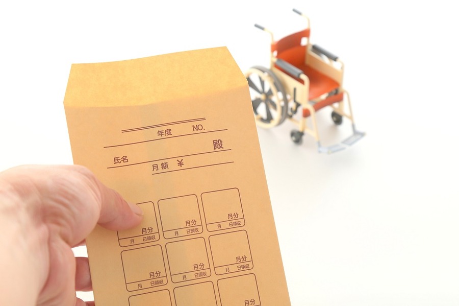 傷病手当金は「収入」ではない？