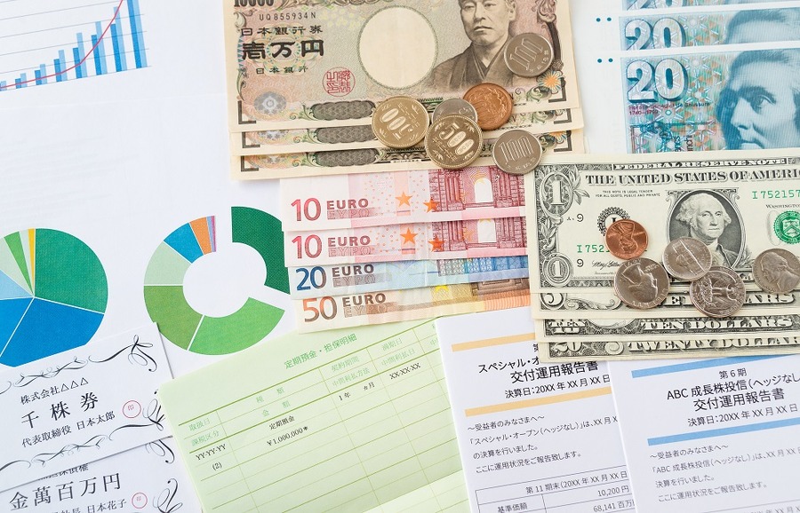 お金は、それを持つ形も自由