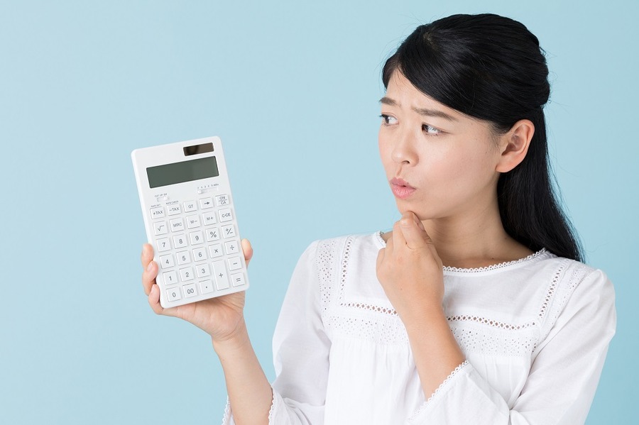 「医療費控除ってなんとなく聞いたことあるけど、難しそうだし結局いくらお金が戻ってくるかもわからないな…」