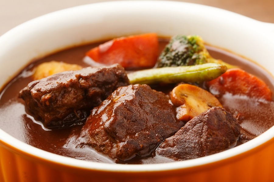 ビーフシチューも簡単