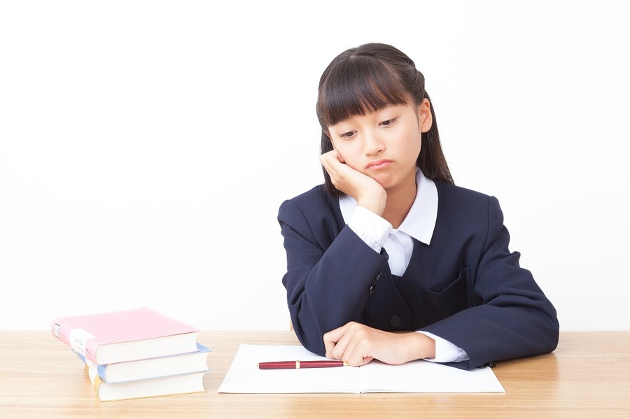 成績面からくる予想外の出費問題