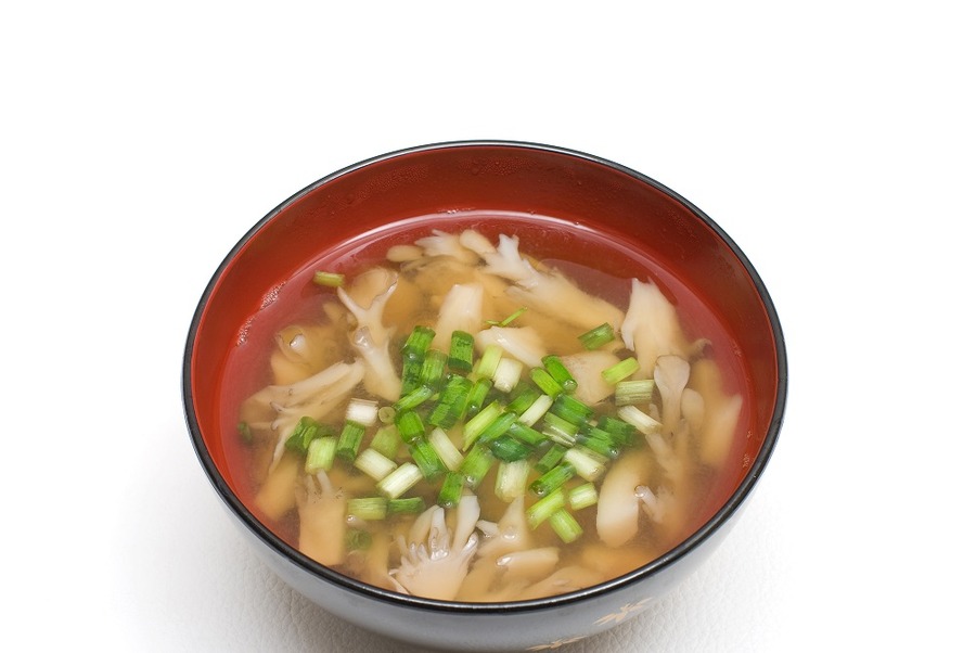 まいたけのお吸い物