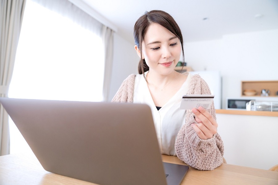 クレジットカードを持っていないと困ることが多くなっている