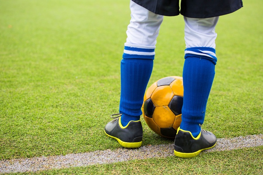 サッカークラブに入る