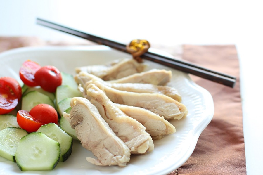 鶏肉の酒蒸し