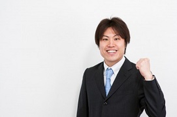 個人事業を始めたら1カ月以内に税務署に「開業届」を　出すメリットは？