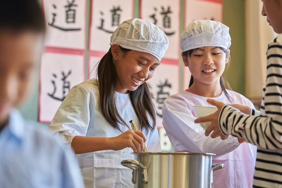 給食費の未納の主な原因