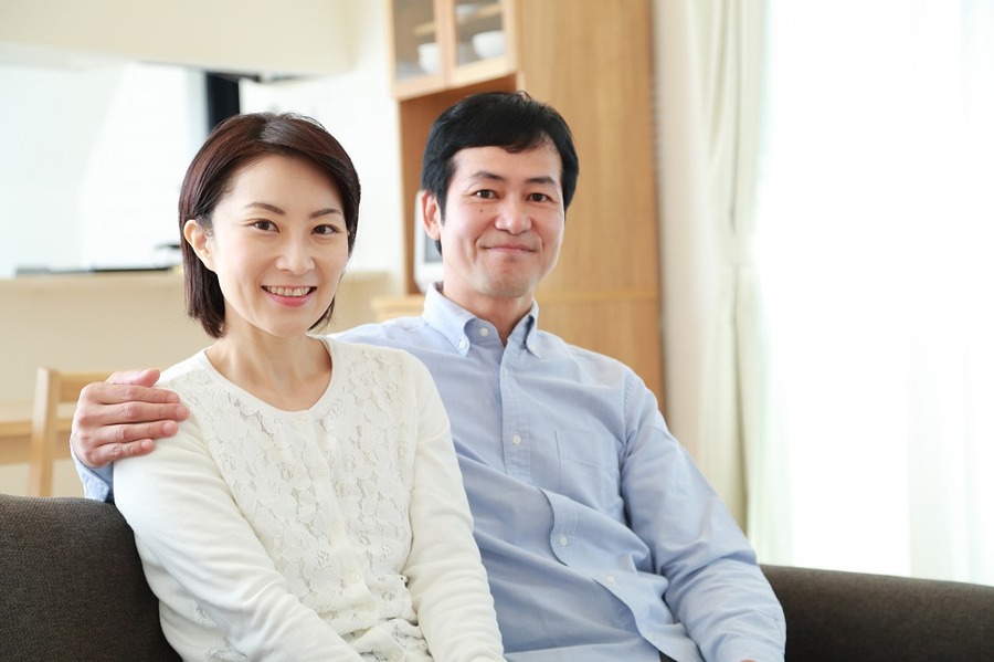 学費と住居関連費は父、食費と保険は母が担当