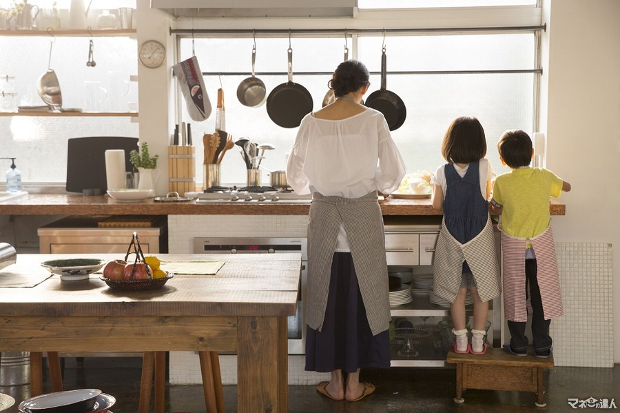 子どもと一緒に料理を楽しもう　子どもが進んでキッチンに立ちたくなる「6つのアイデア」