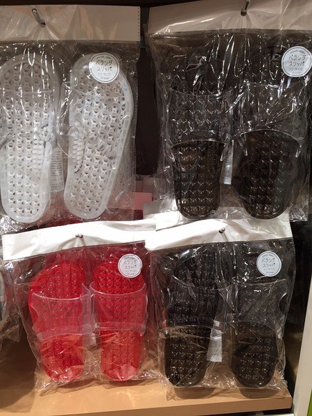 「3COINS」の300円以上の価値がある「洗濯が便利で楽になるランドリーグッズ」4つ