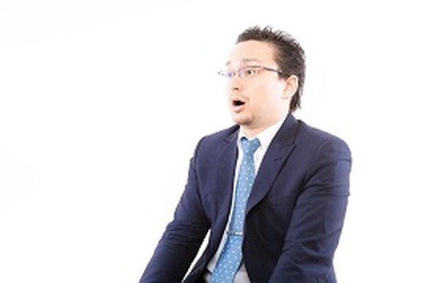 サラリーマンの確定申告　スーツ代・図書費・交際費も控除されるってホント？