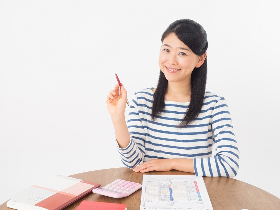 「青色申告の承認申請書」を忘れずに提出しよう